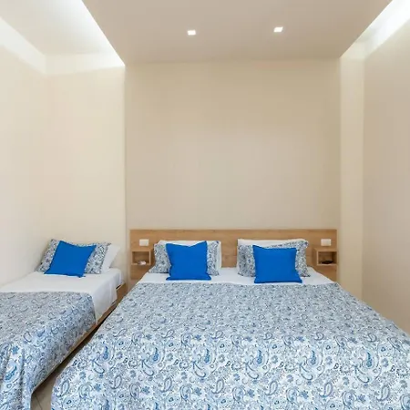 Vittoria Luxury Guest house 3*