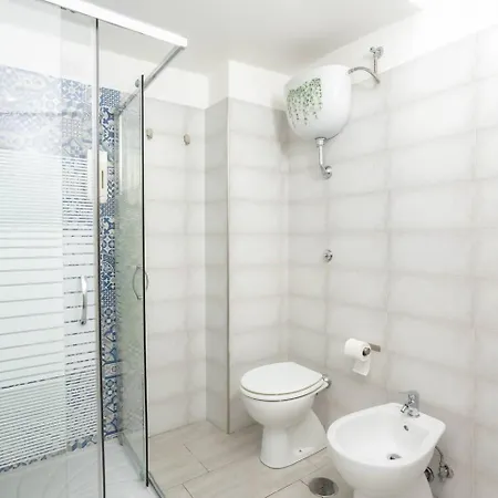 Guest house Vittoria Luxury 3*