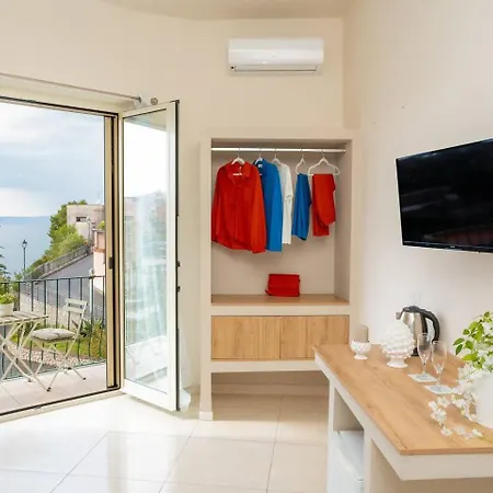 Vittoria Luxury *